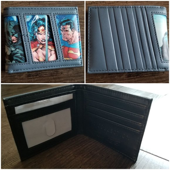 Justice League Wallet - Picture 2 of 7